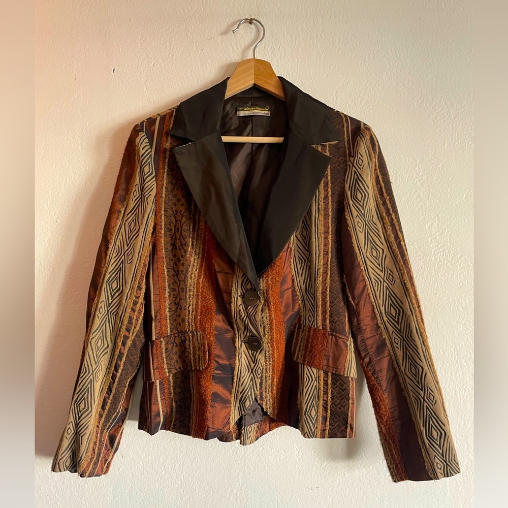 RINASCIMENTO Textured Striped Blazer